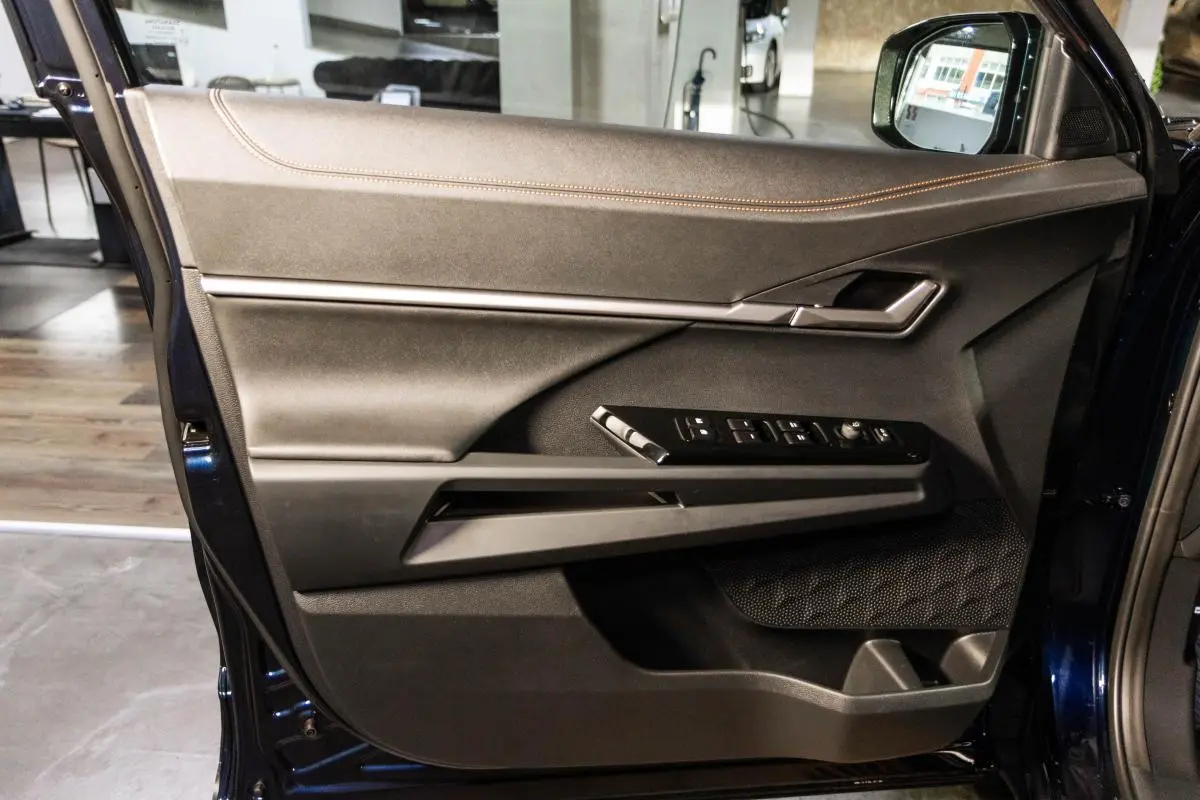 KGM Torres EVX 73.4 kWh K3 52