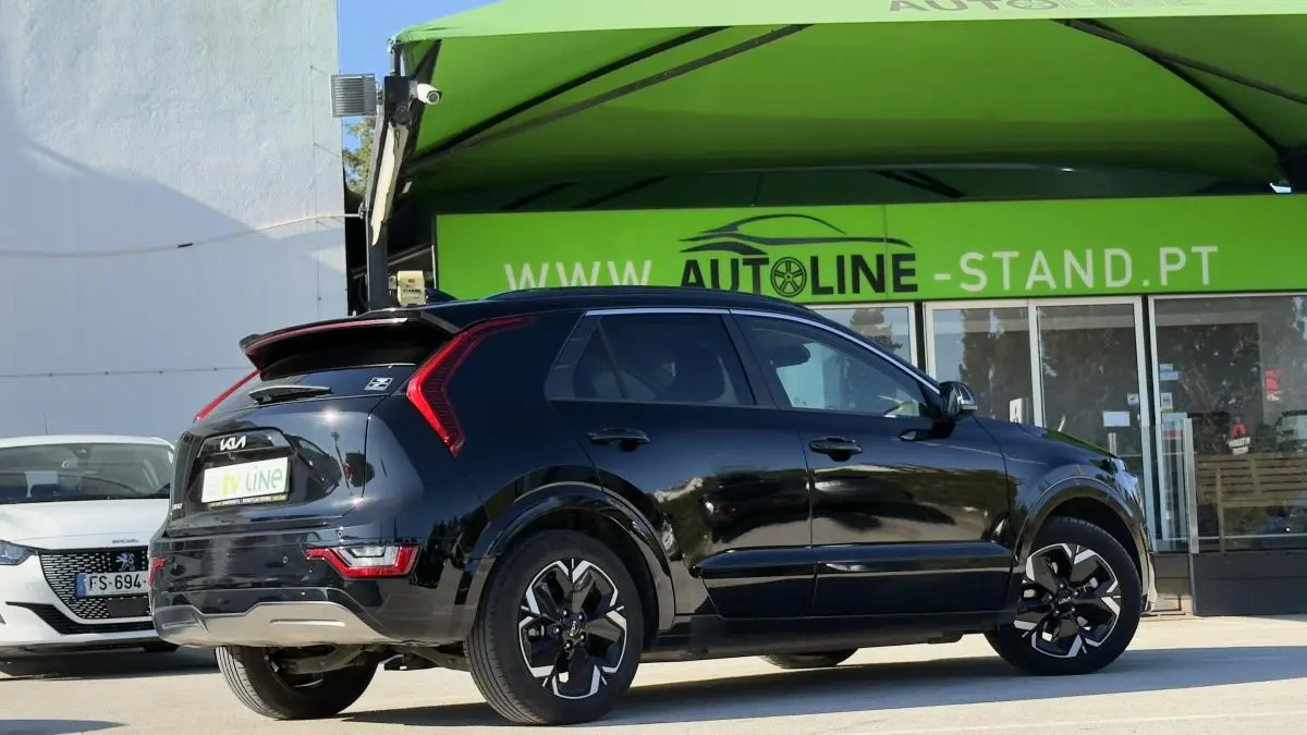 Kia Niro EV 64kWh Tech Premium Business 3