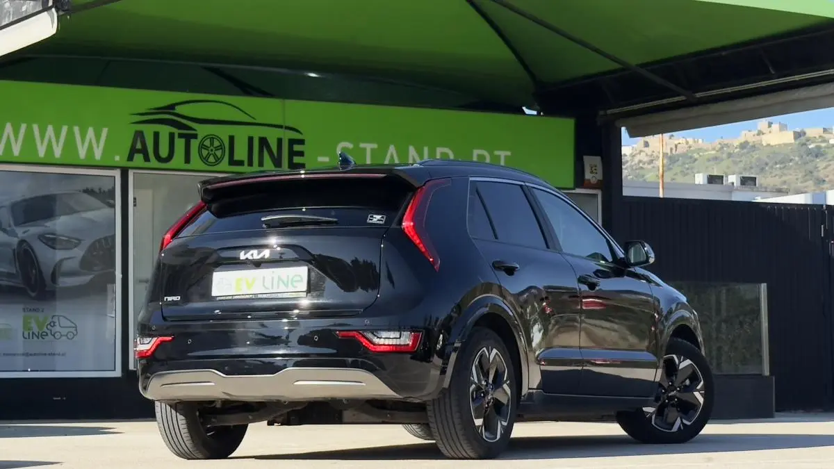 Kia Niro EV 64kWh Tech Premium Business 4