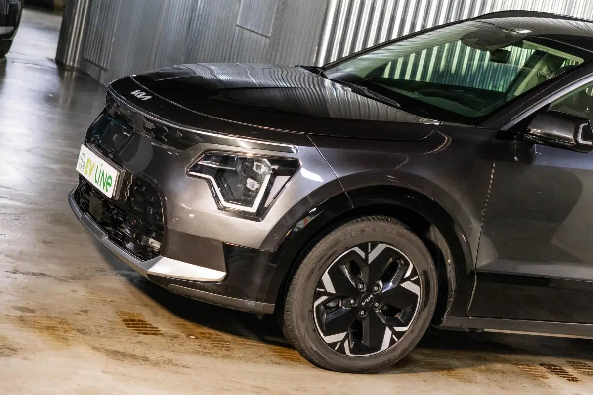 Kia Niro EV 64kWh Tech X 11