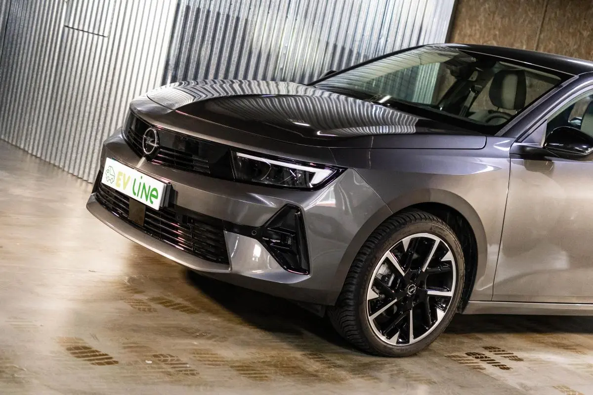 Opel Astra Sports Tourer 54 kWh Edition 12