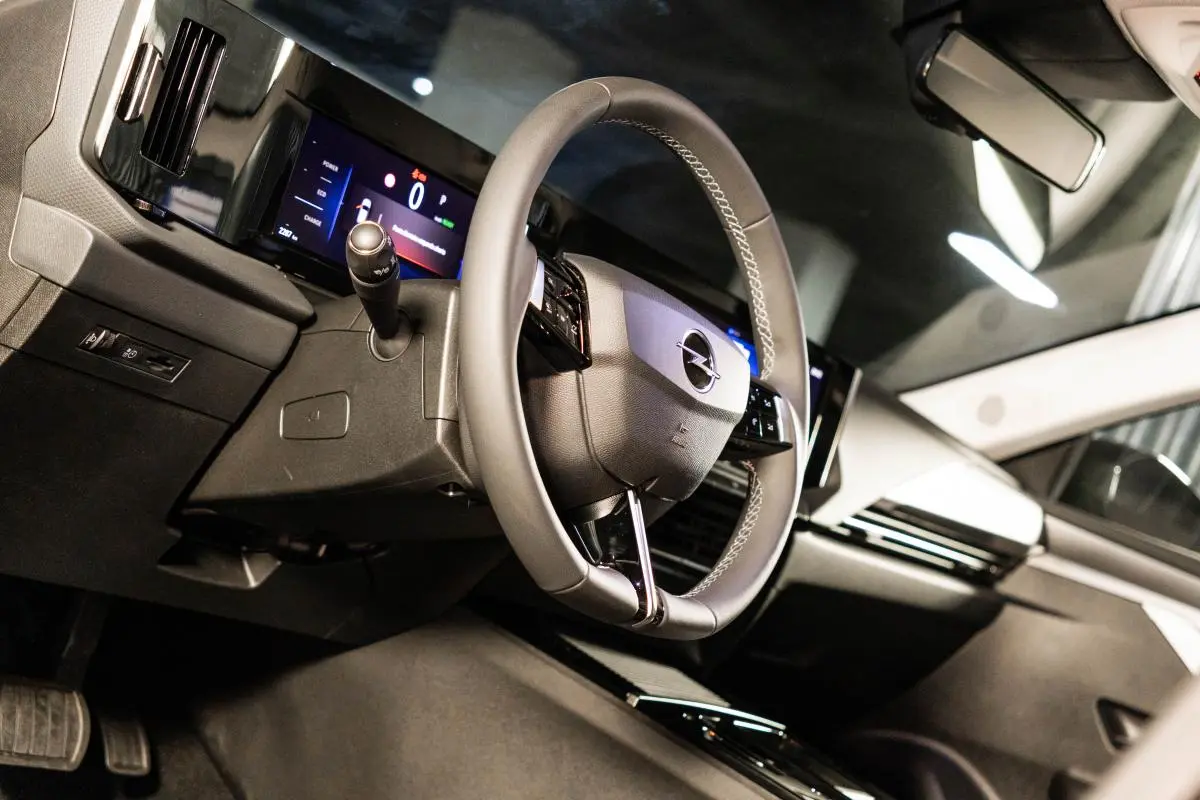 Opel Astra Sports Tourer 54 kWh Edition 17