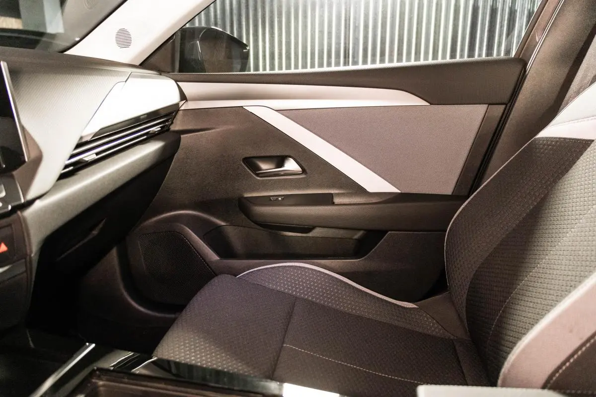 Opel Astra Sports Tourer 54 kWh Edition 32