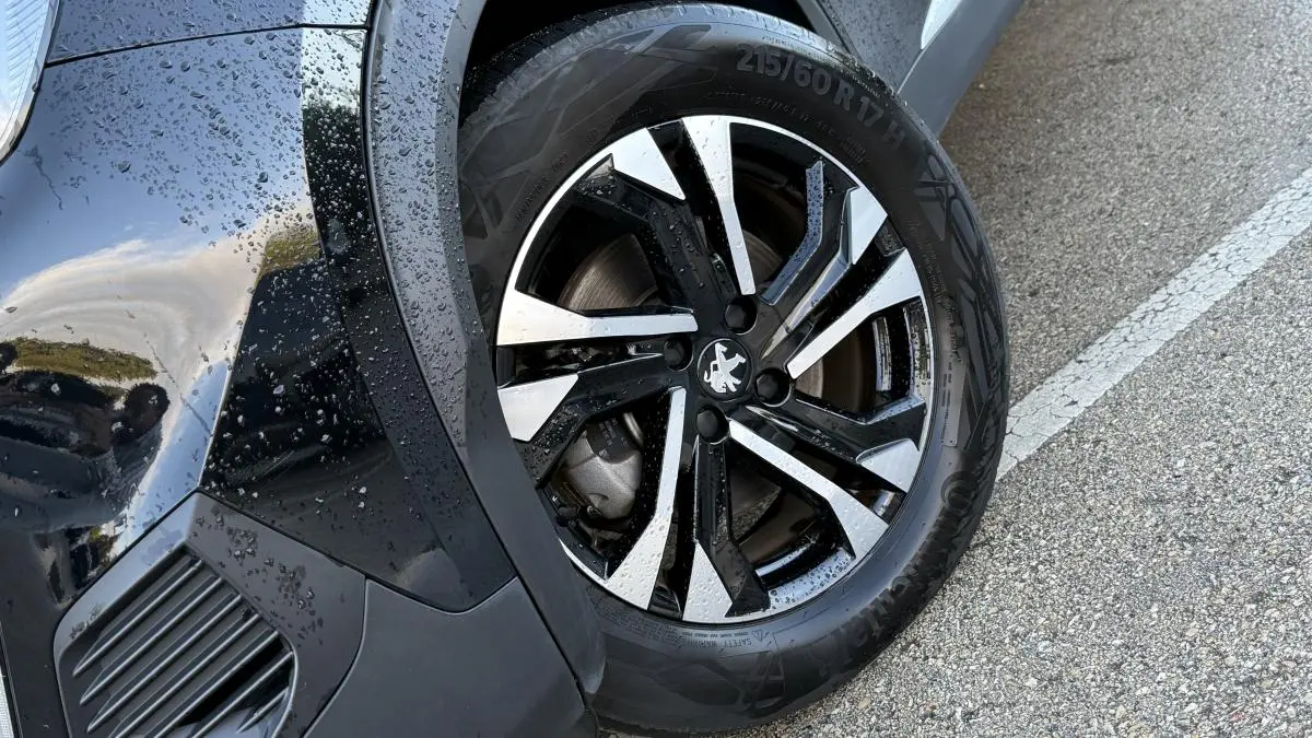 Peugeot e-2008 50 kWh Allure Pack 10