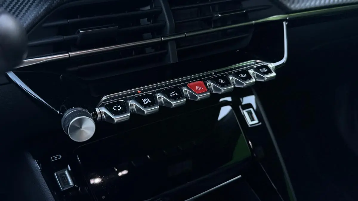 Peugeot e-2008 50 kWh Allure Pack 17