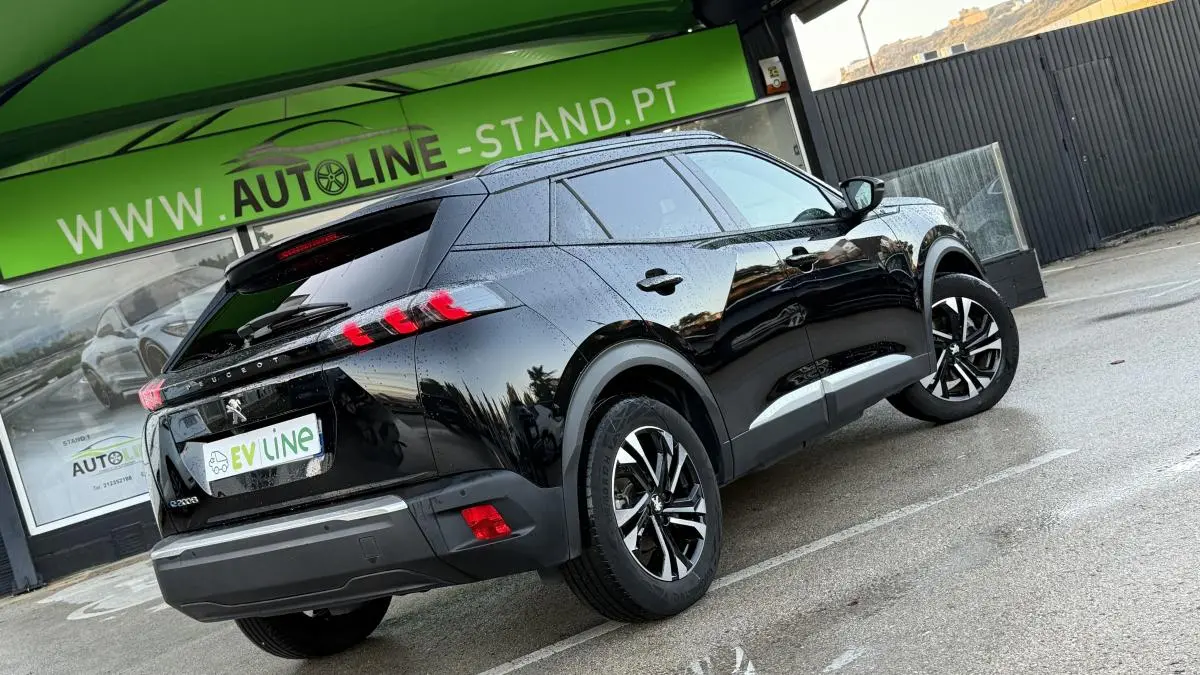 Peugeot e-2008 50 kWh Allure Pack 33