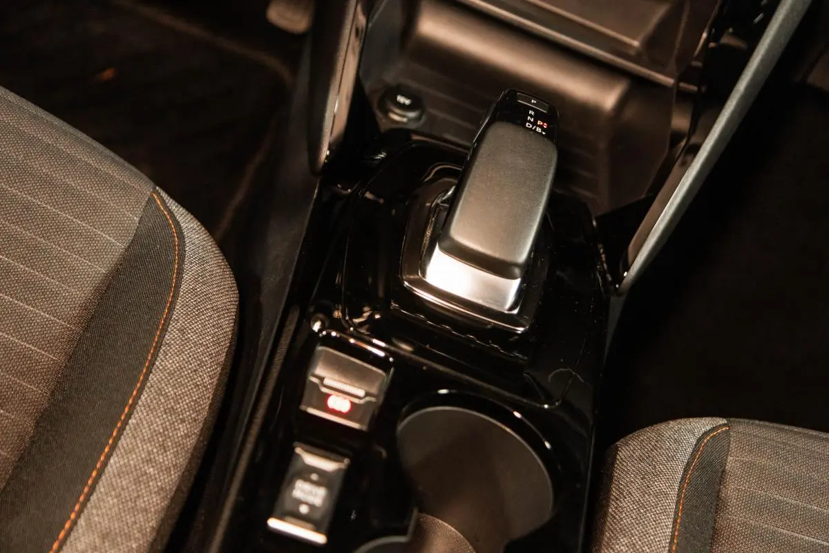 Peugeot e-208 50 kWh Active Active Business 31