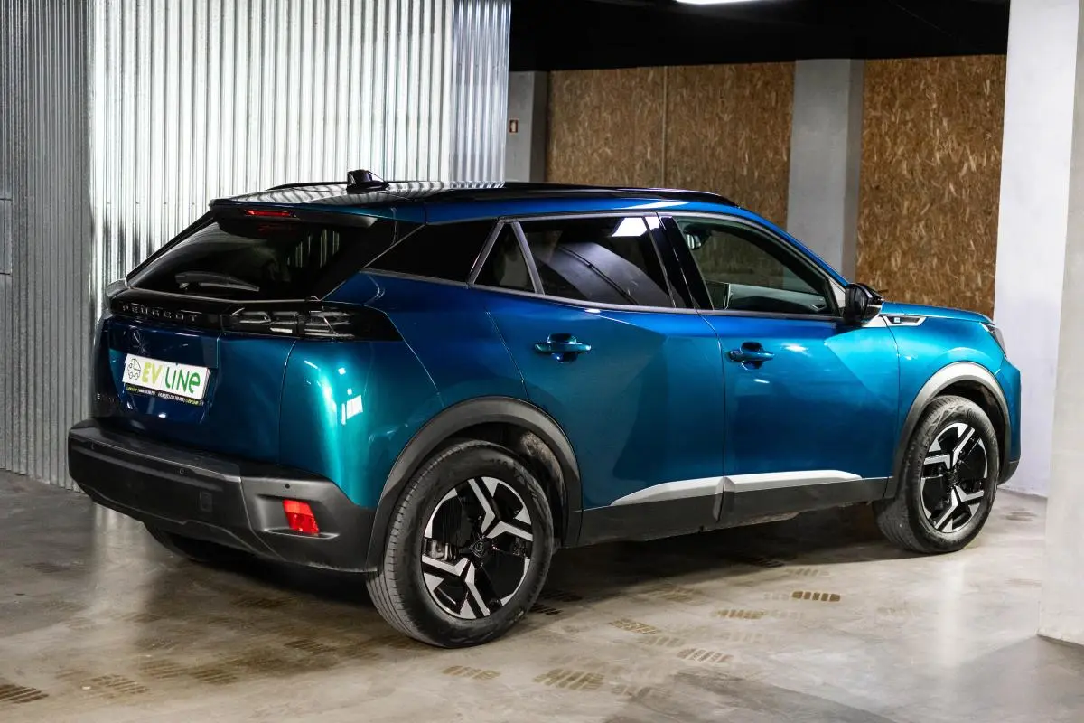 Peugeot e-2008 54 kWh Allure 8