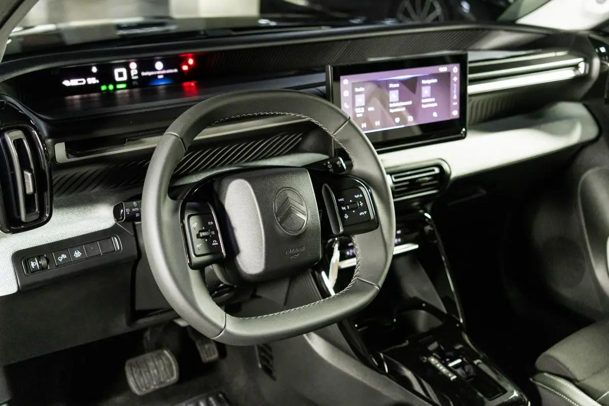 Citroen e-C3 44 kWh Autonomia Conforto Max 16