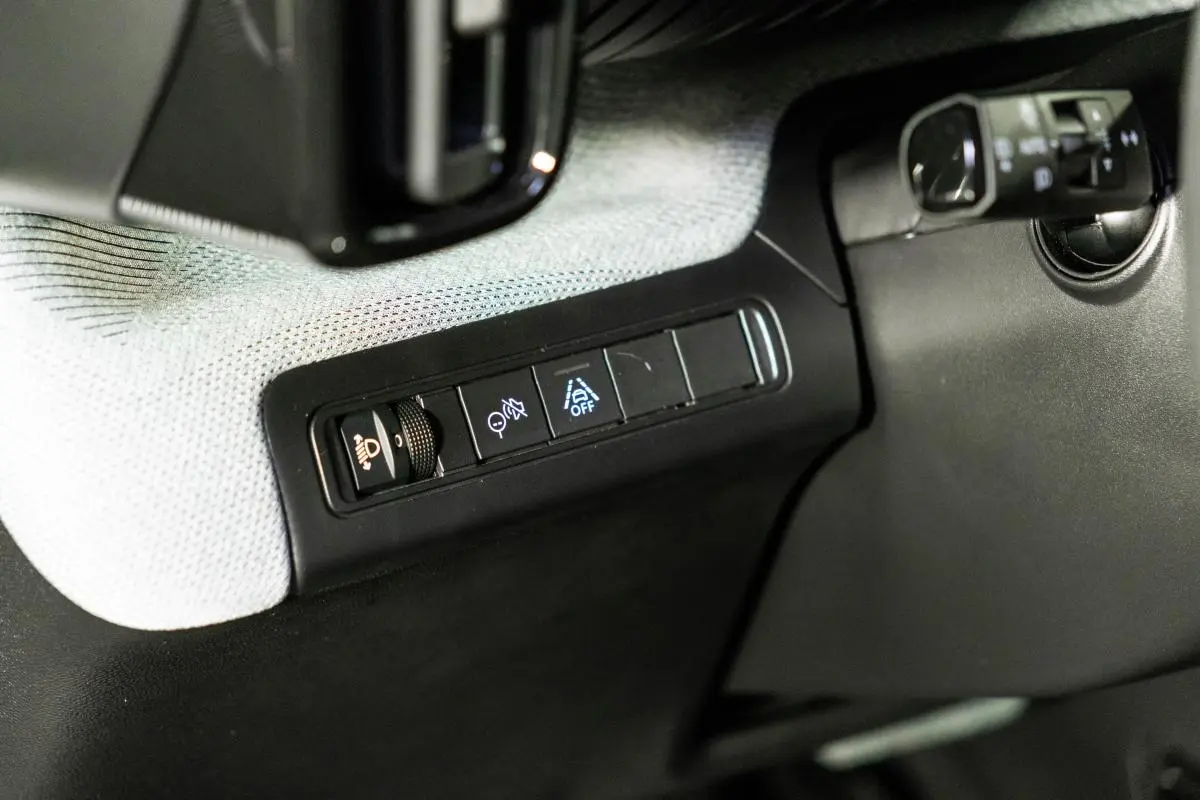 Citroen e-C3 44 kWh Autonomia Conforto Max 26