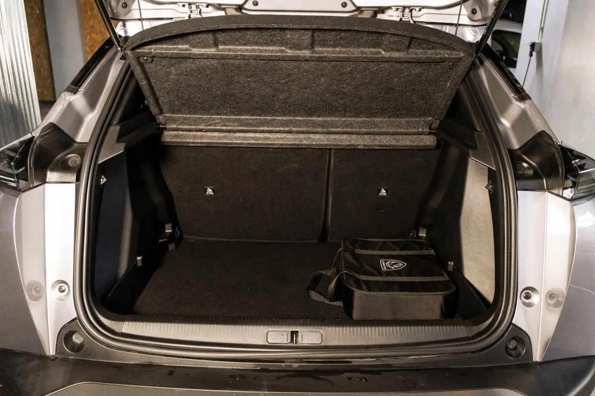 Peugeot e-2008 54 kWh Allure 42