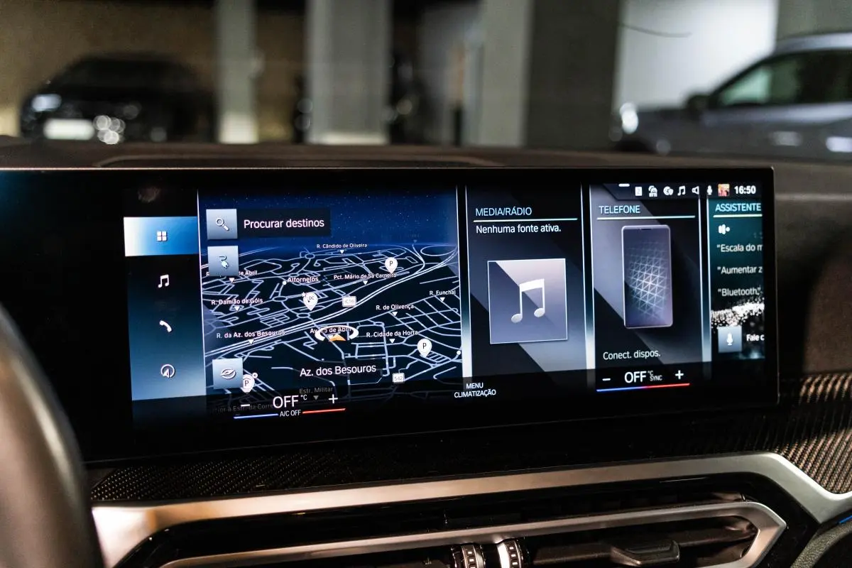 BMW i4 M50 Pack Desportivo M Pro 32