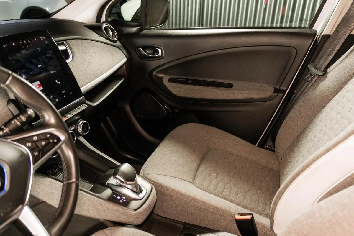 Renault Zoe (c/ Bateria) Intens 50 35