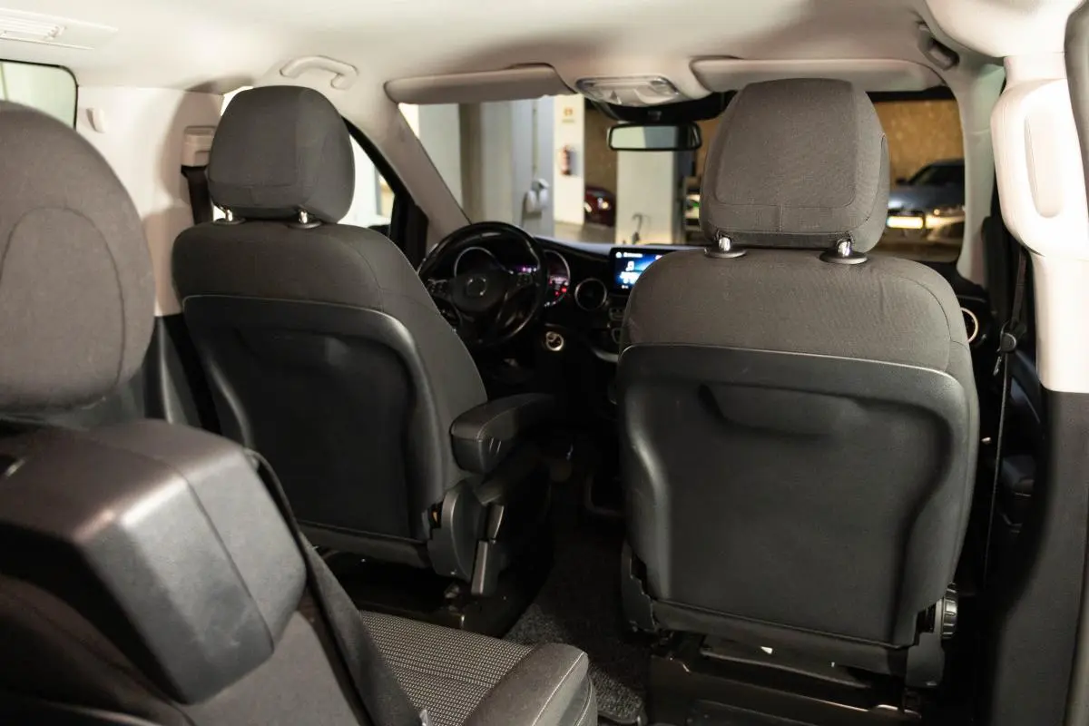 Mercedes-Benz EQV 38