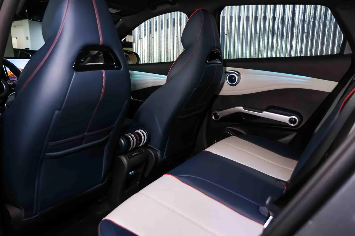 BYD Atto 3 Design 35