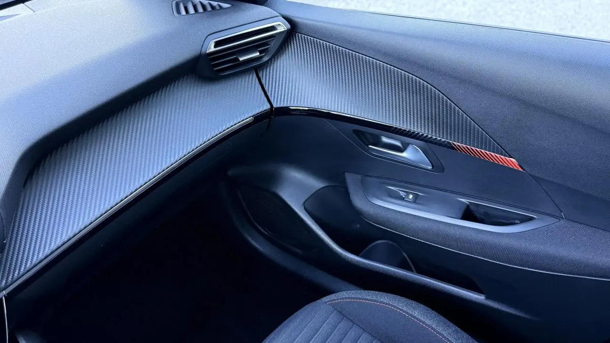 Peugeot e-208 Active Pack 24