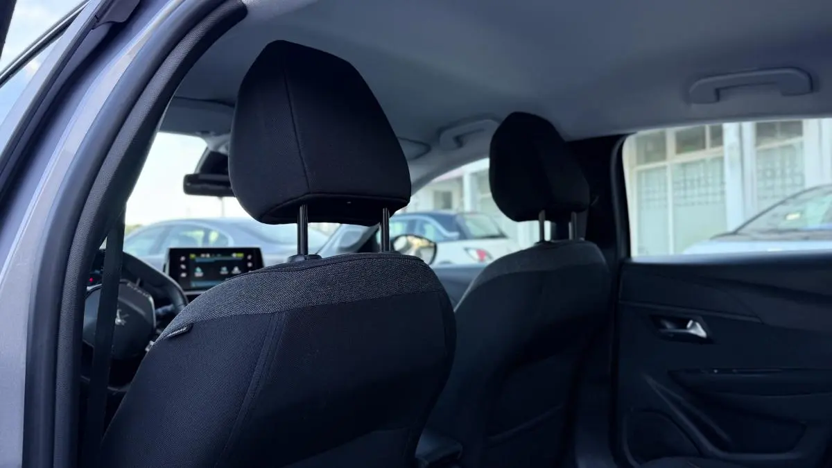 Peugeot e-208 Active Pack 28