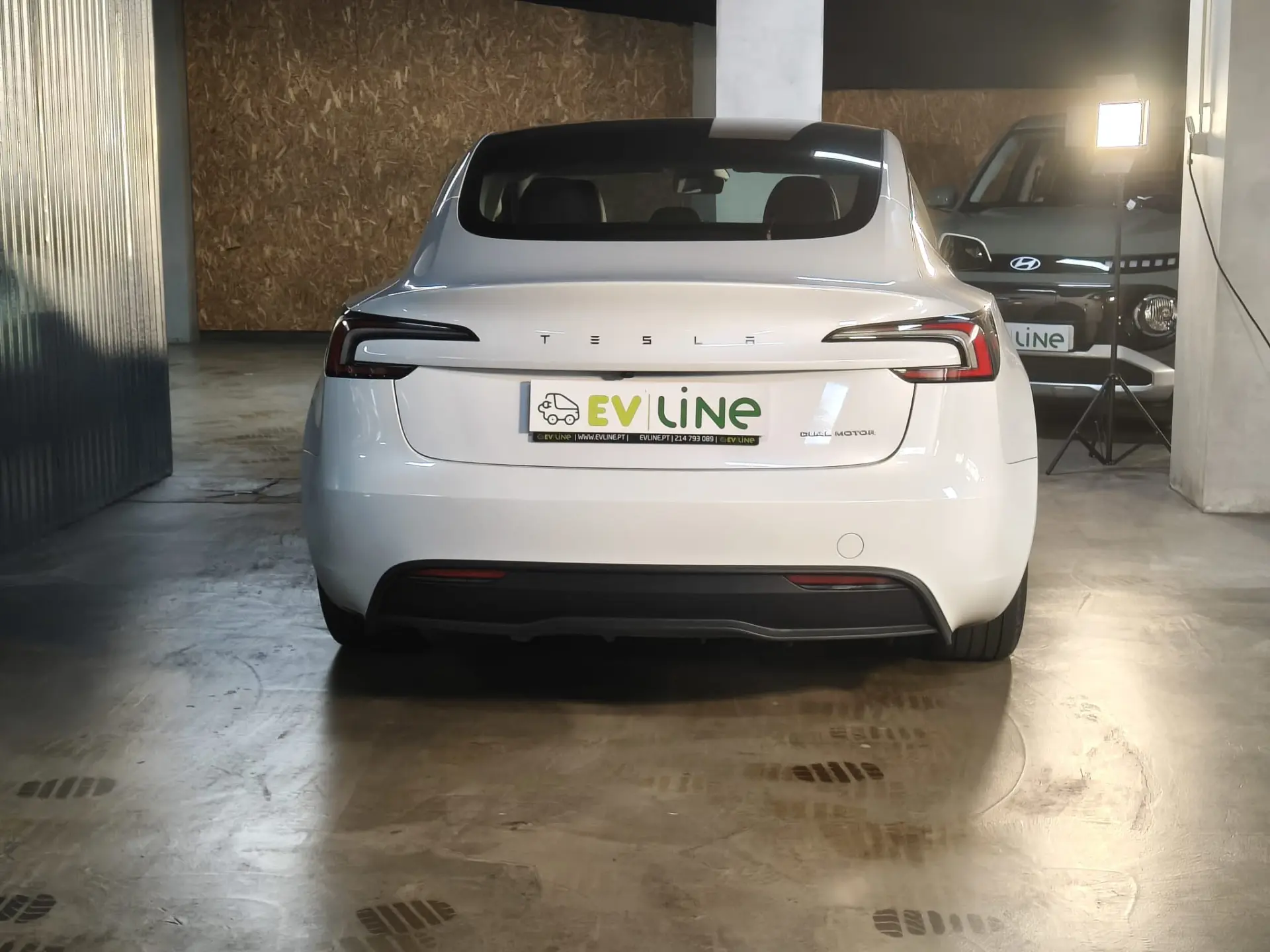 Tesla Model 3 Long Range Tração Integral 15