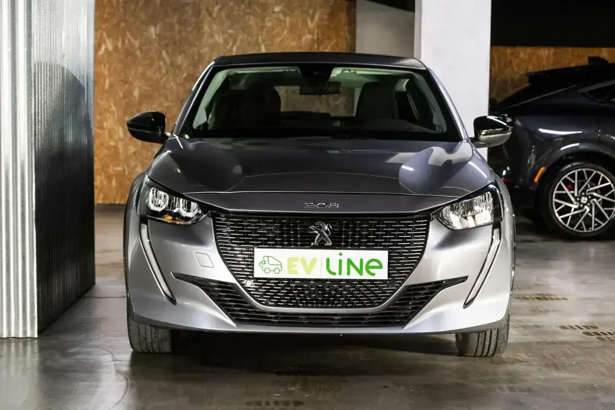 Peugeot e-208 50 kWh Allure 6