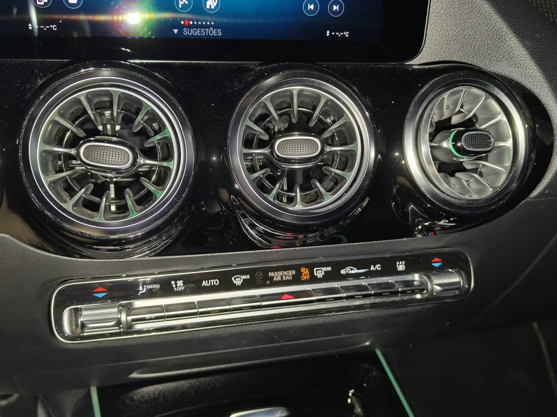 Mercedes-Benz EQA 250 Progressive 18
