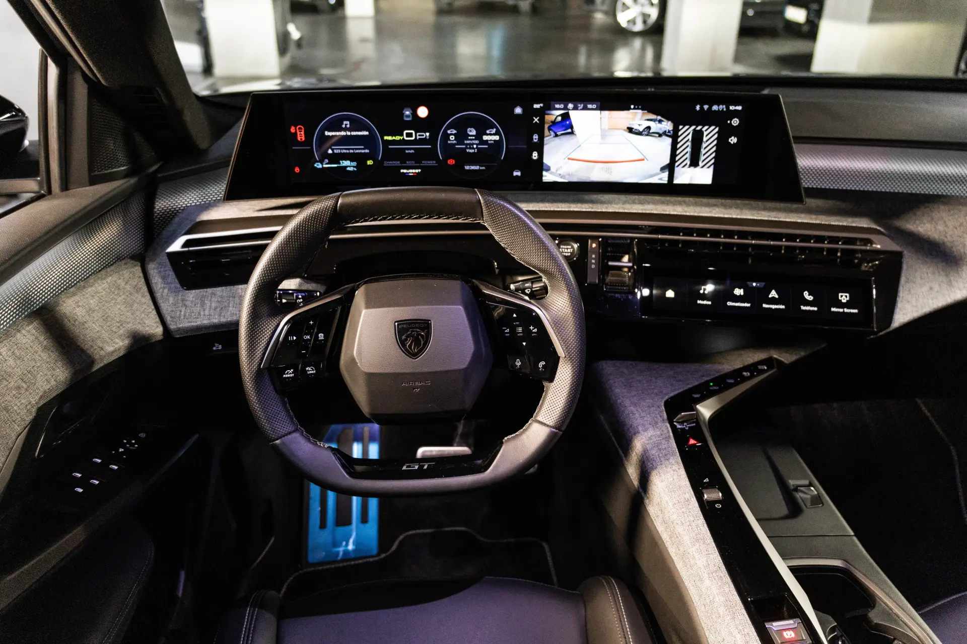 Peugeot E-5008 73 kWh GT 22