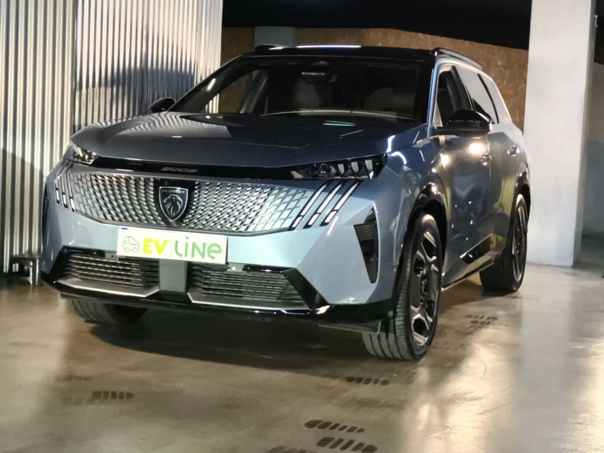 Peugeot E-5008 210 GT Exclusive 4