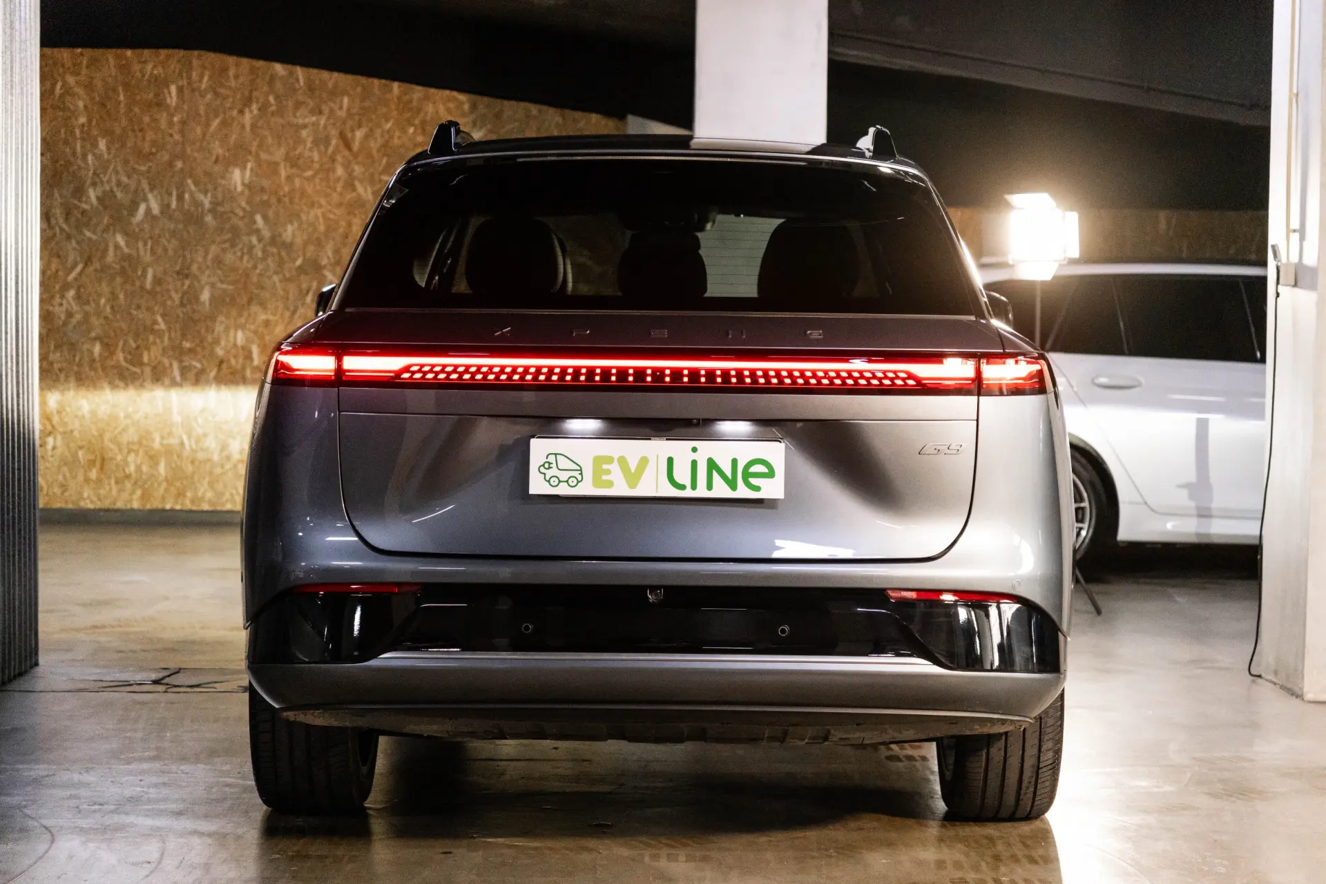 Xpeng G9 93.1 kWh Long Range+Premium Seat & Audio Pack 6