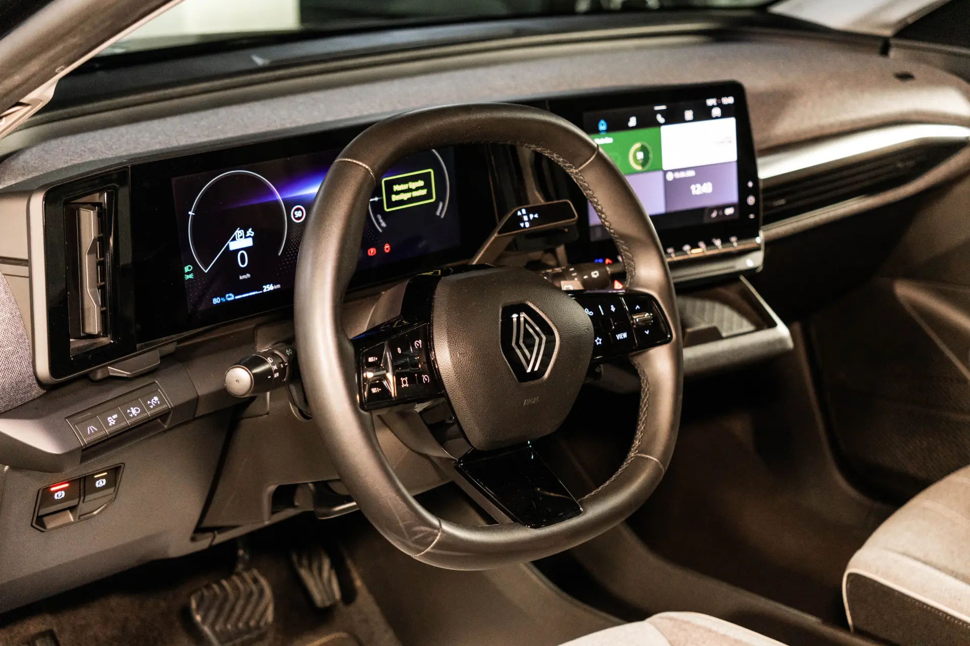 Renault Mégane E-Tech EV60 220hp optimum charge Equilibre 14