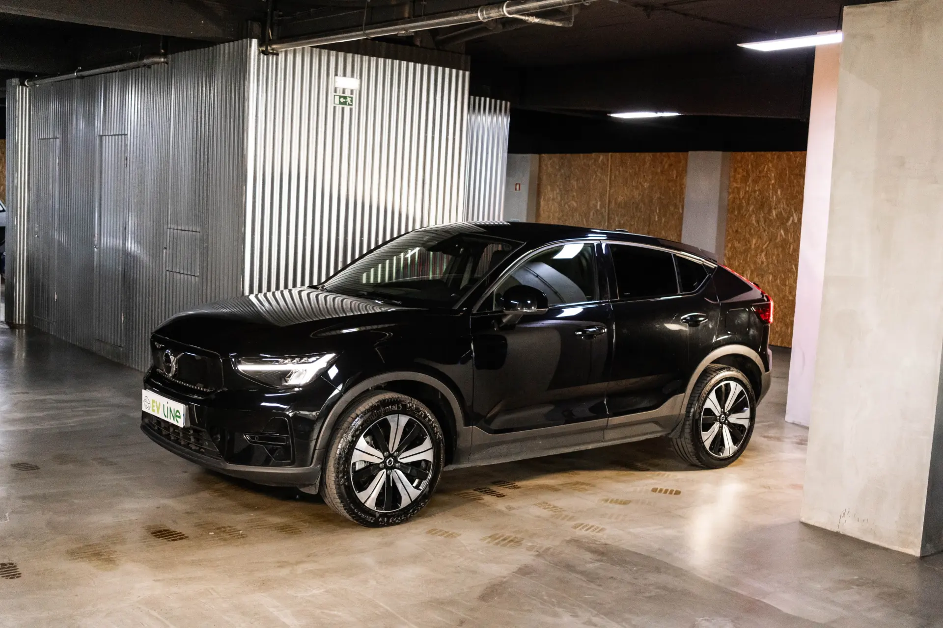 Volvo C40 Recharge 69 kWh Single Motor RWD Core 1