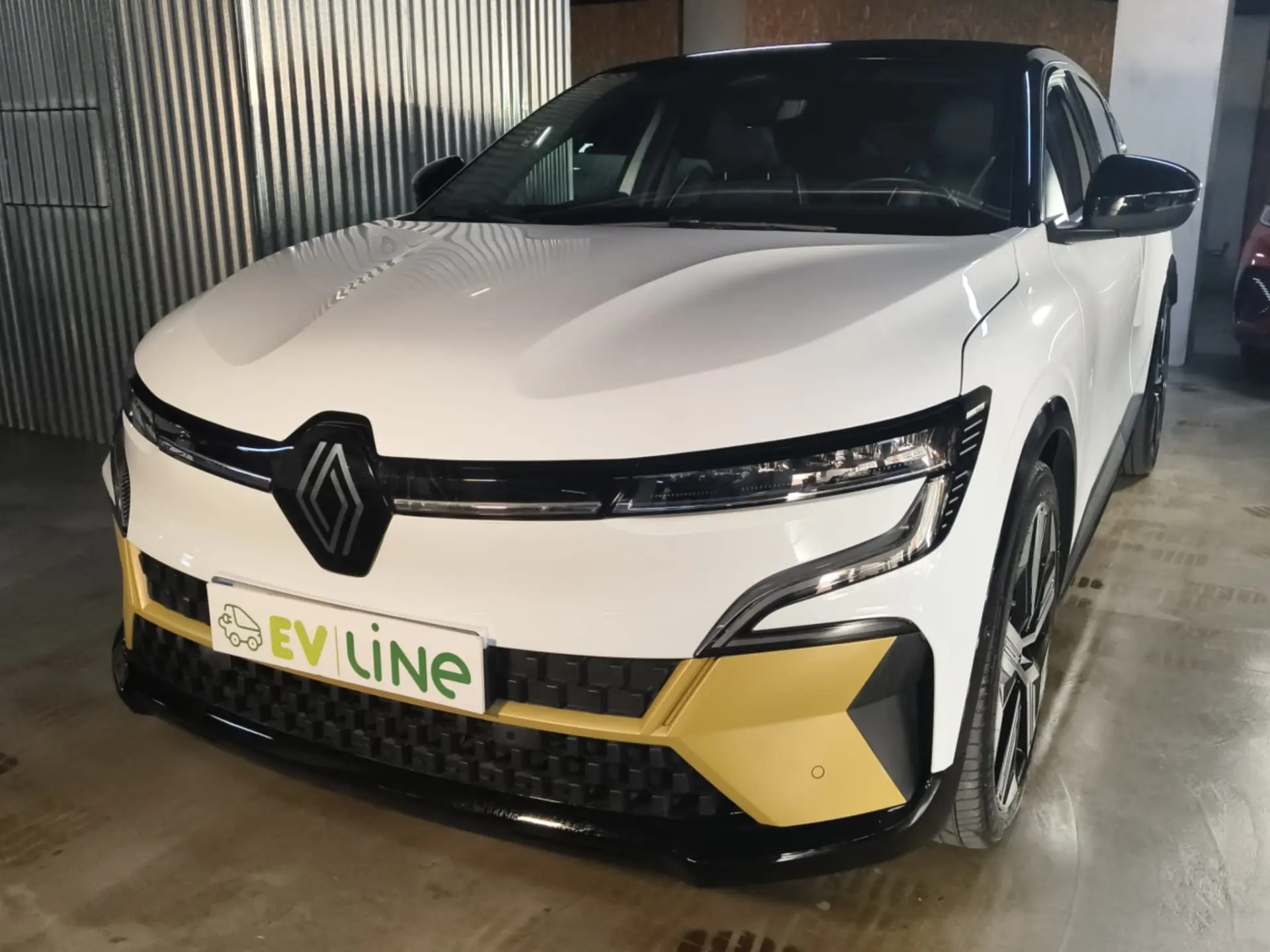 Renault Mégane E-Tech EV60 220hp optimum charge Iconic 6