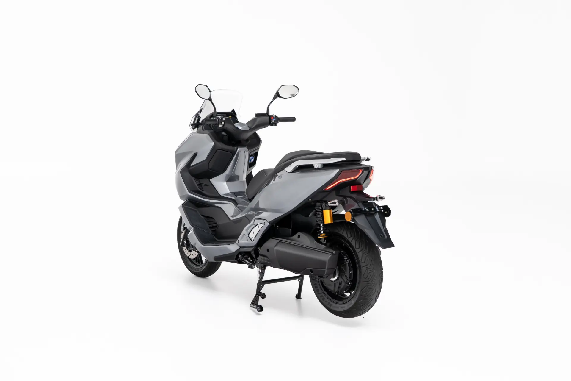 Efun Lion 180 8