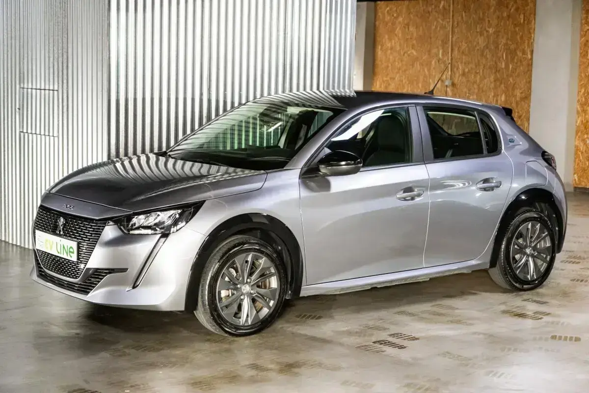 Peugeot e-208 50 kWh Allure 3