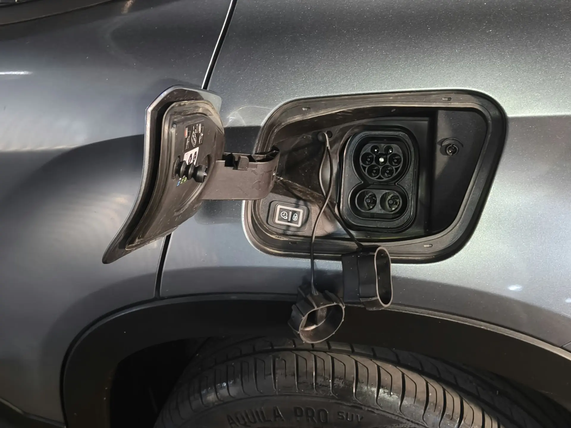 Jeep Avenger 54 kWh Longitude 13