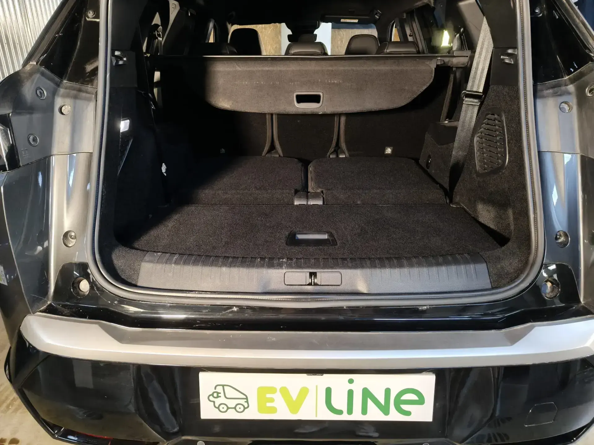 Peugeot E-5008 73 kWh GT 18