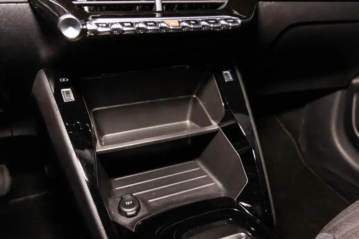 Peugeot e-208 50 kWh Active Pack 36