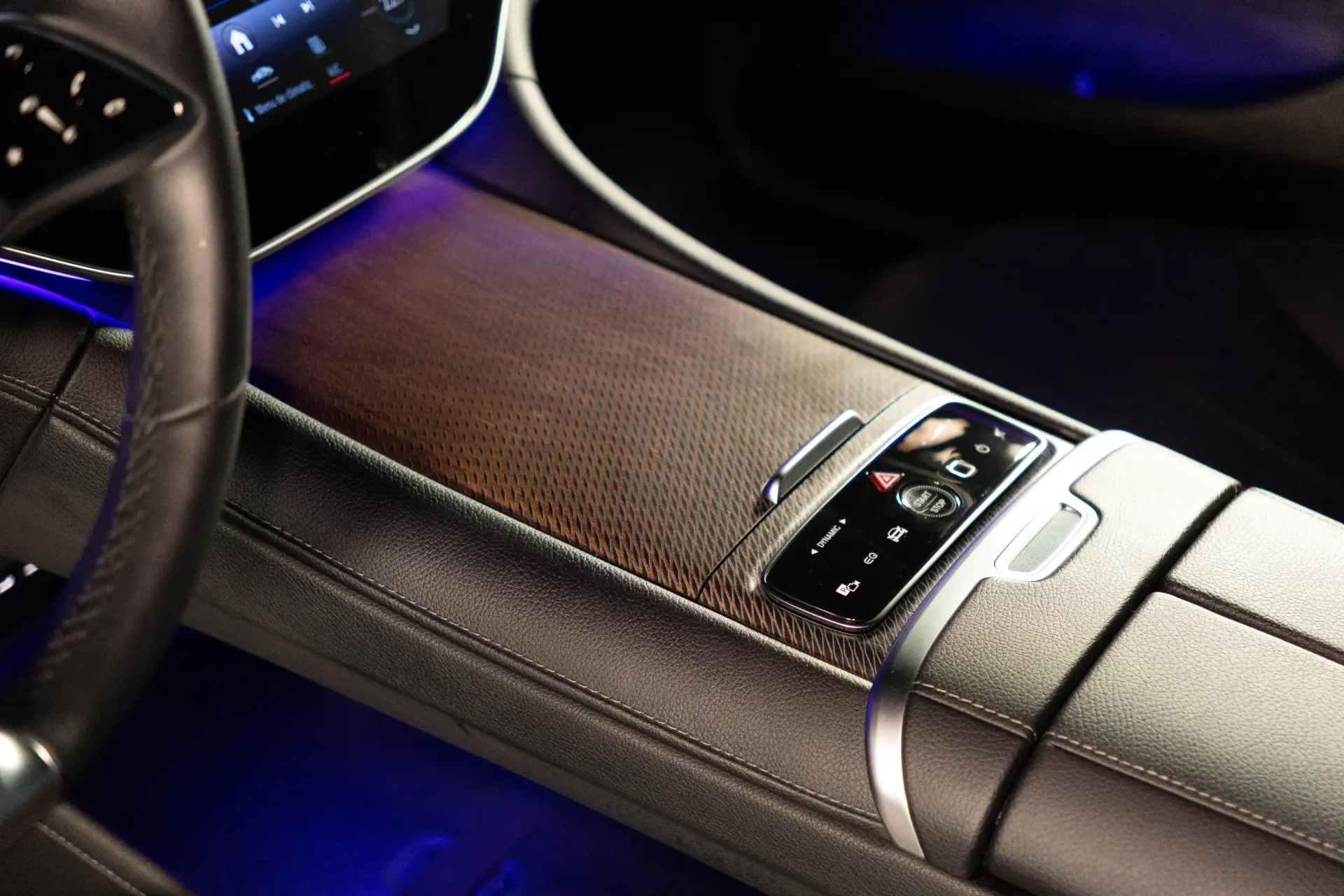 Mercedes-Benz EQE 350+ Edition 29