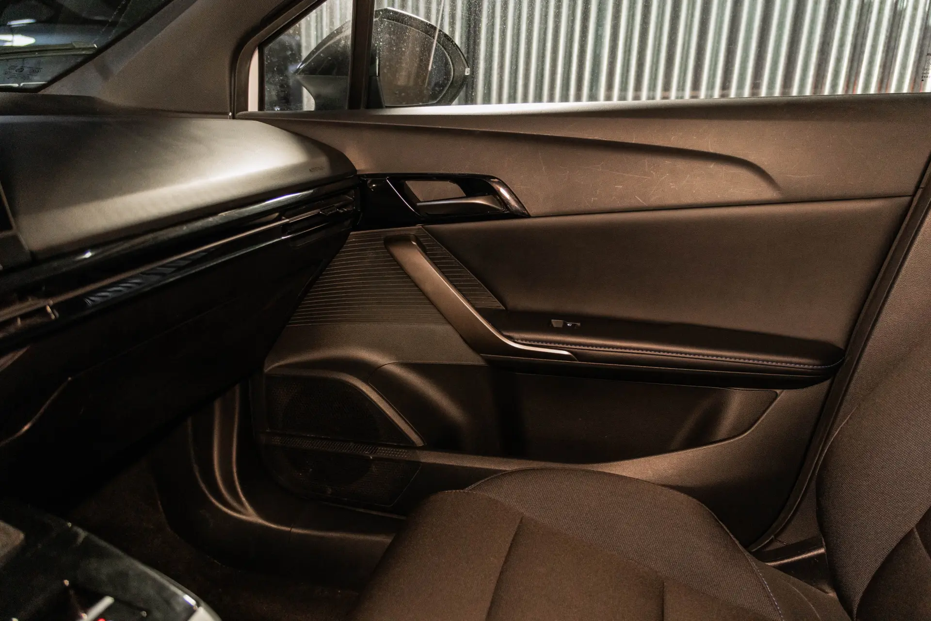 MG MG4 64 kWh Comfort 25