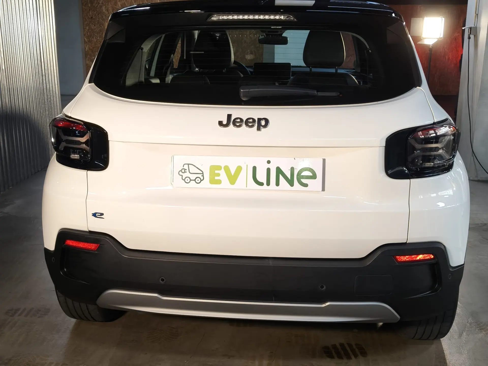 Jeep Avenger 54 kWh Longitude 8