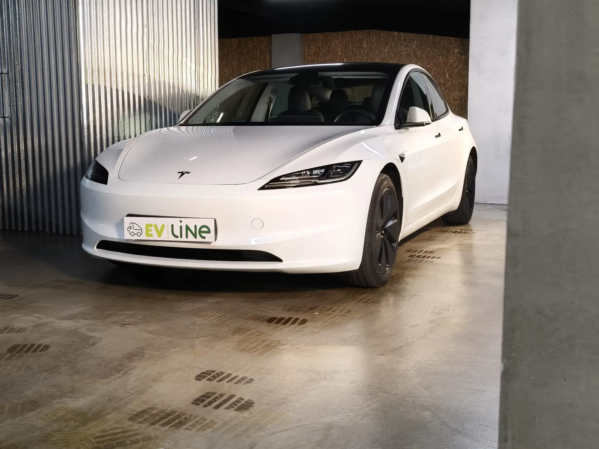 Tesla Model 3 Long Range Tração Integral 3