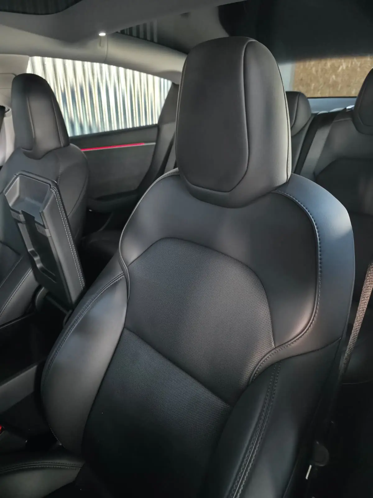 Tesla Model 3 Long Range Tração Integral 28