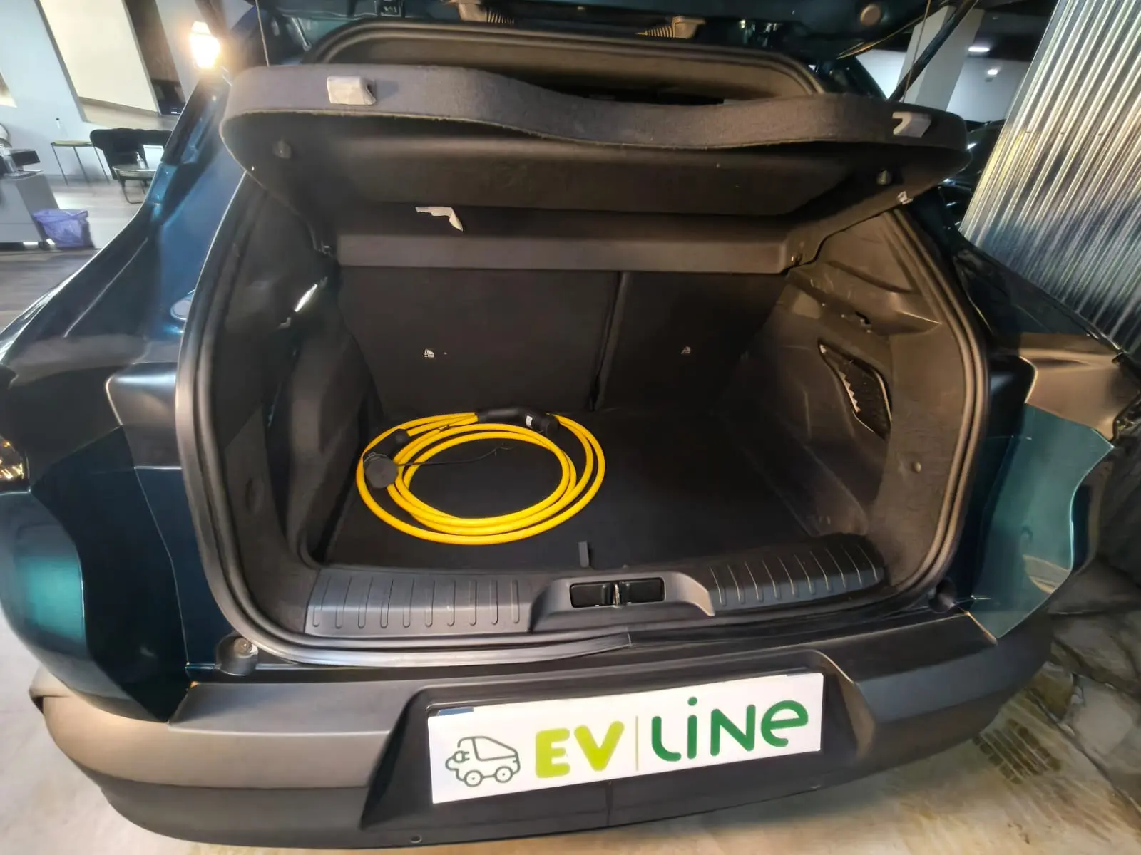 Alfa Romeo Junior Elletrica 50 kWh 8