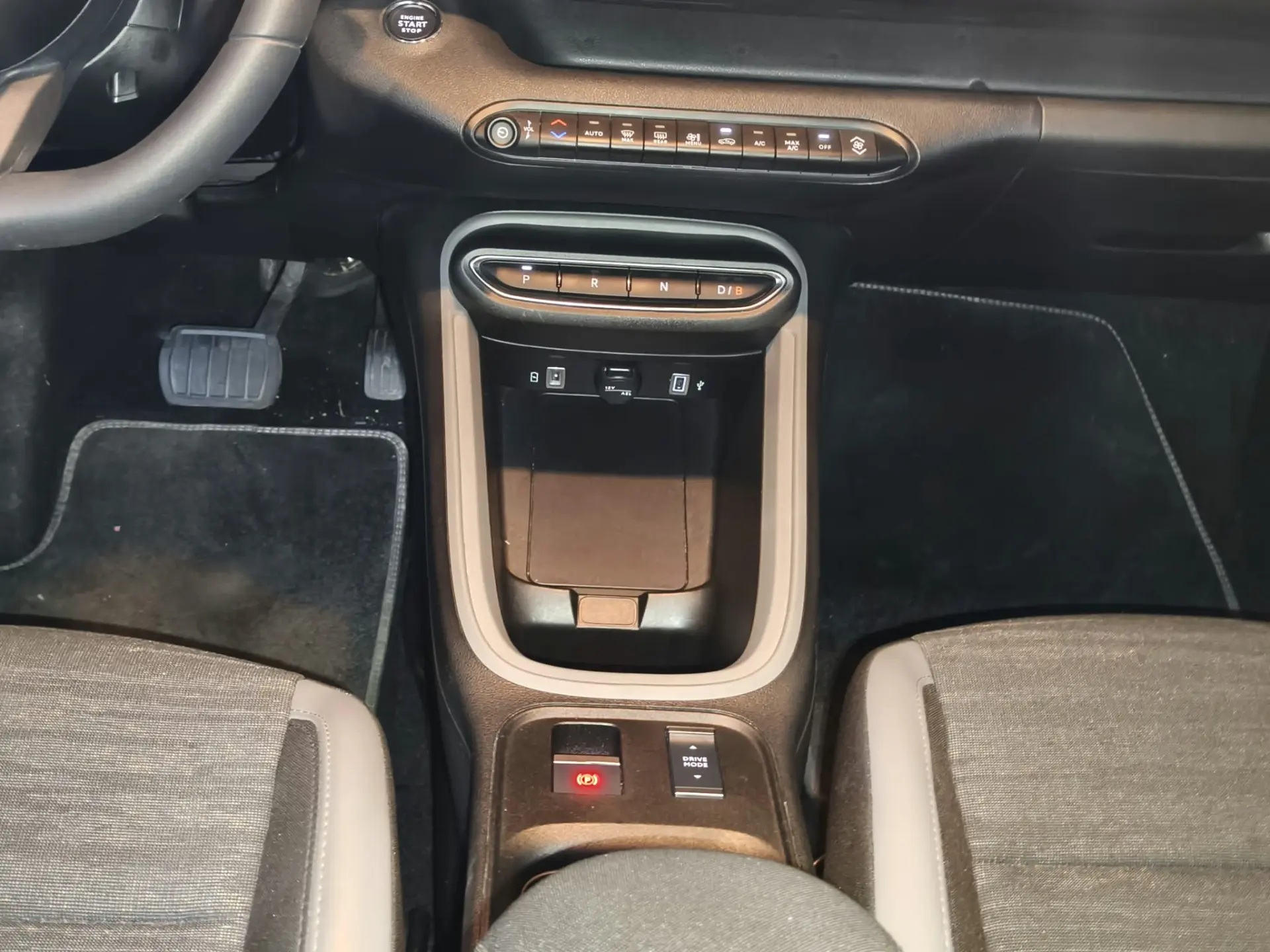 Jeep Avenger 54 kWh Longitude 21