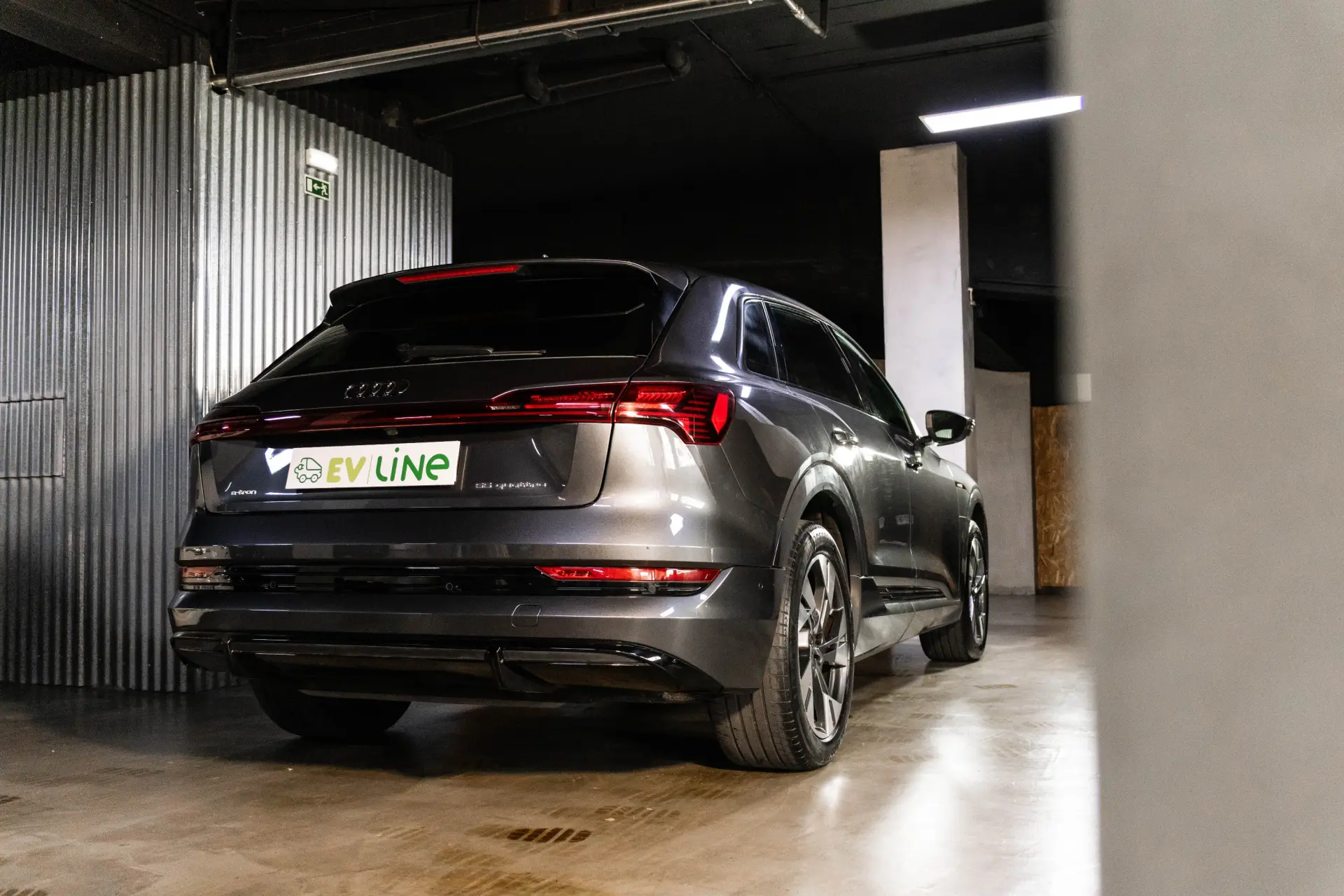 Audi e-tron 55 quattro 10