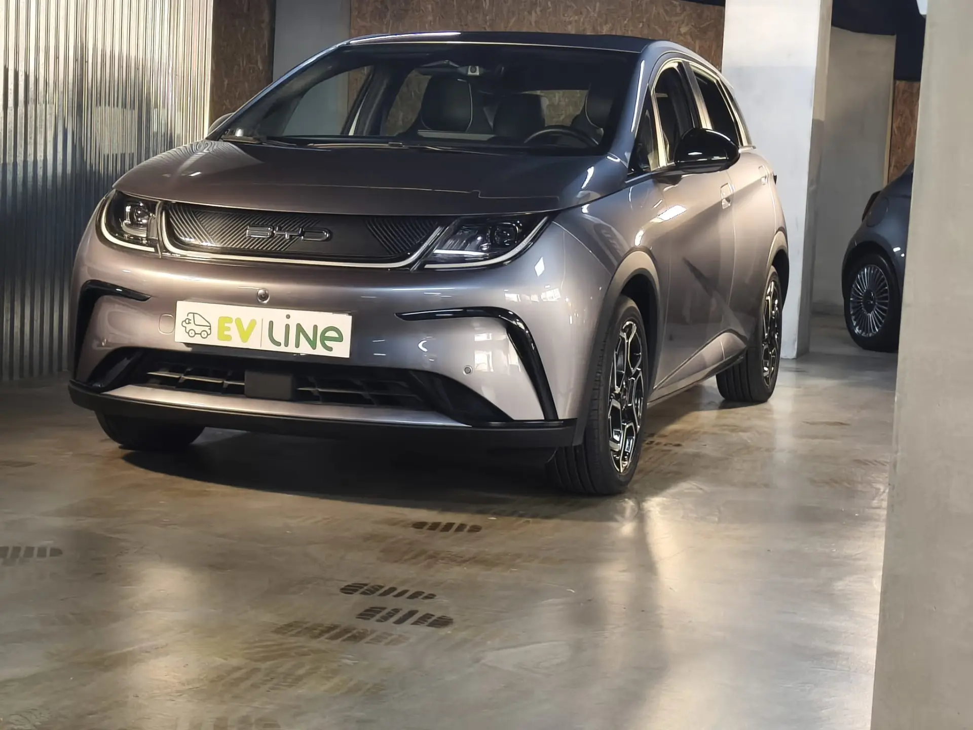 BYD Dolphin 60.4 kWh Comfort 5