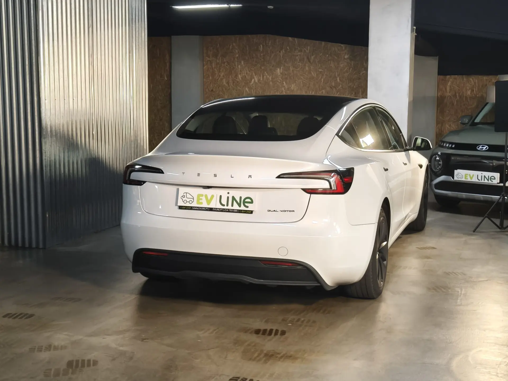 Tesla Model 3 Long Range Tração Integral 11