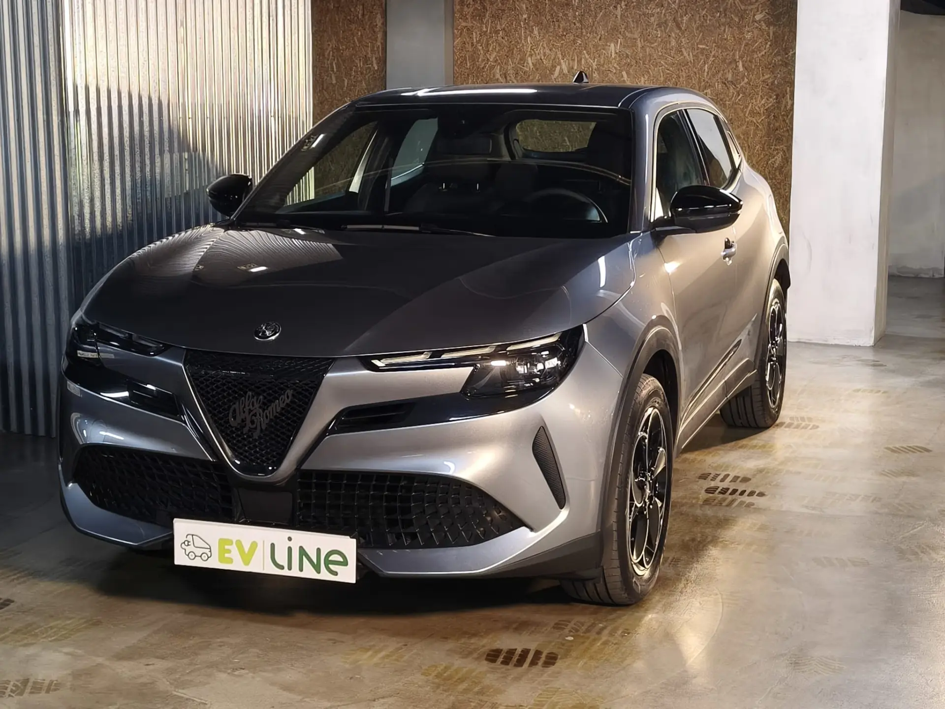 Alfa Romeo Junior 54 kWh Intensa 3