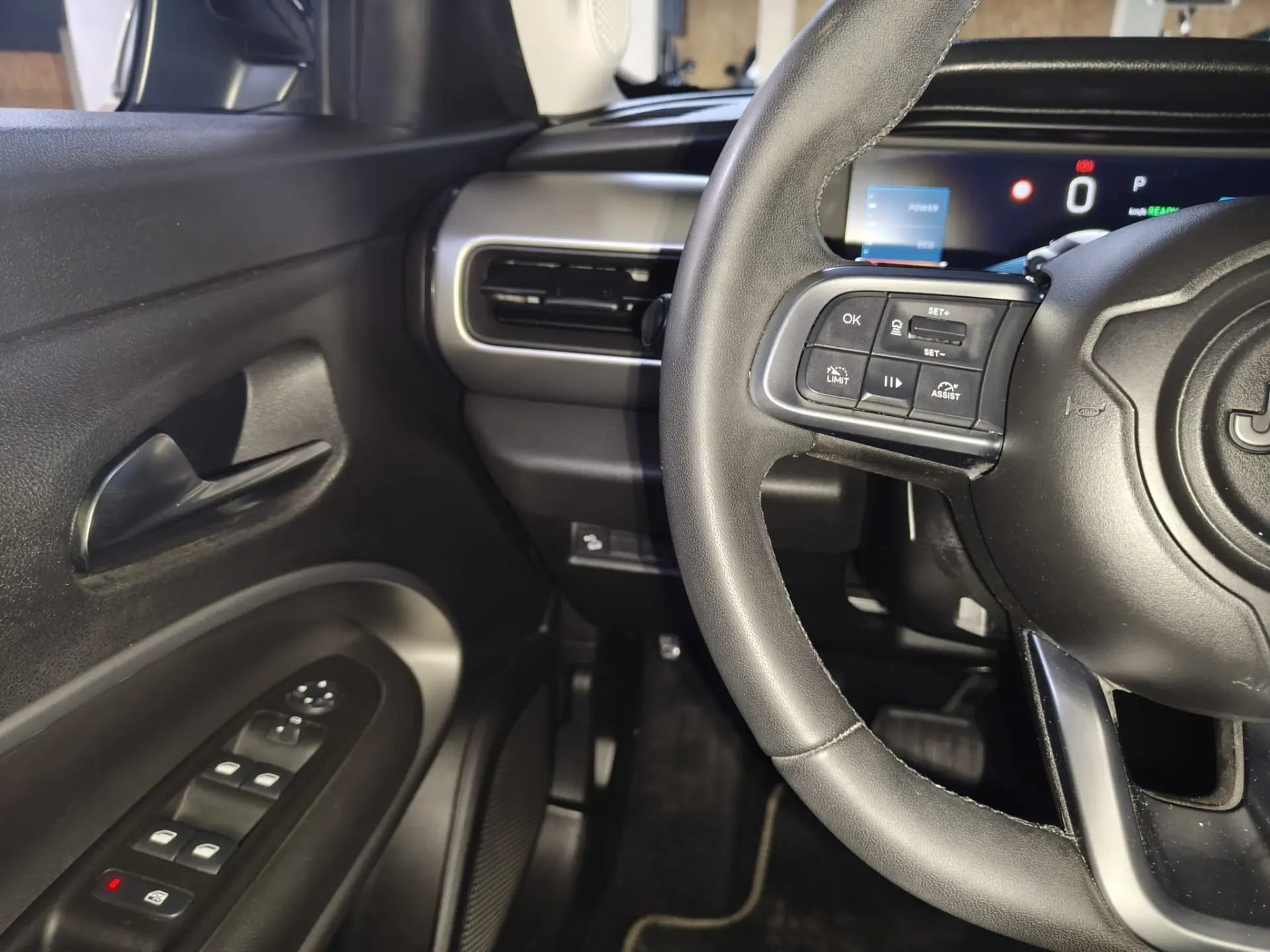 Jeep Avenger 54 kWh Longitude 15