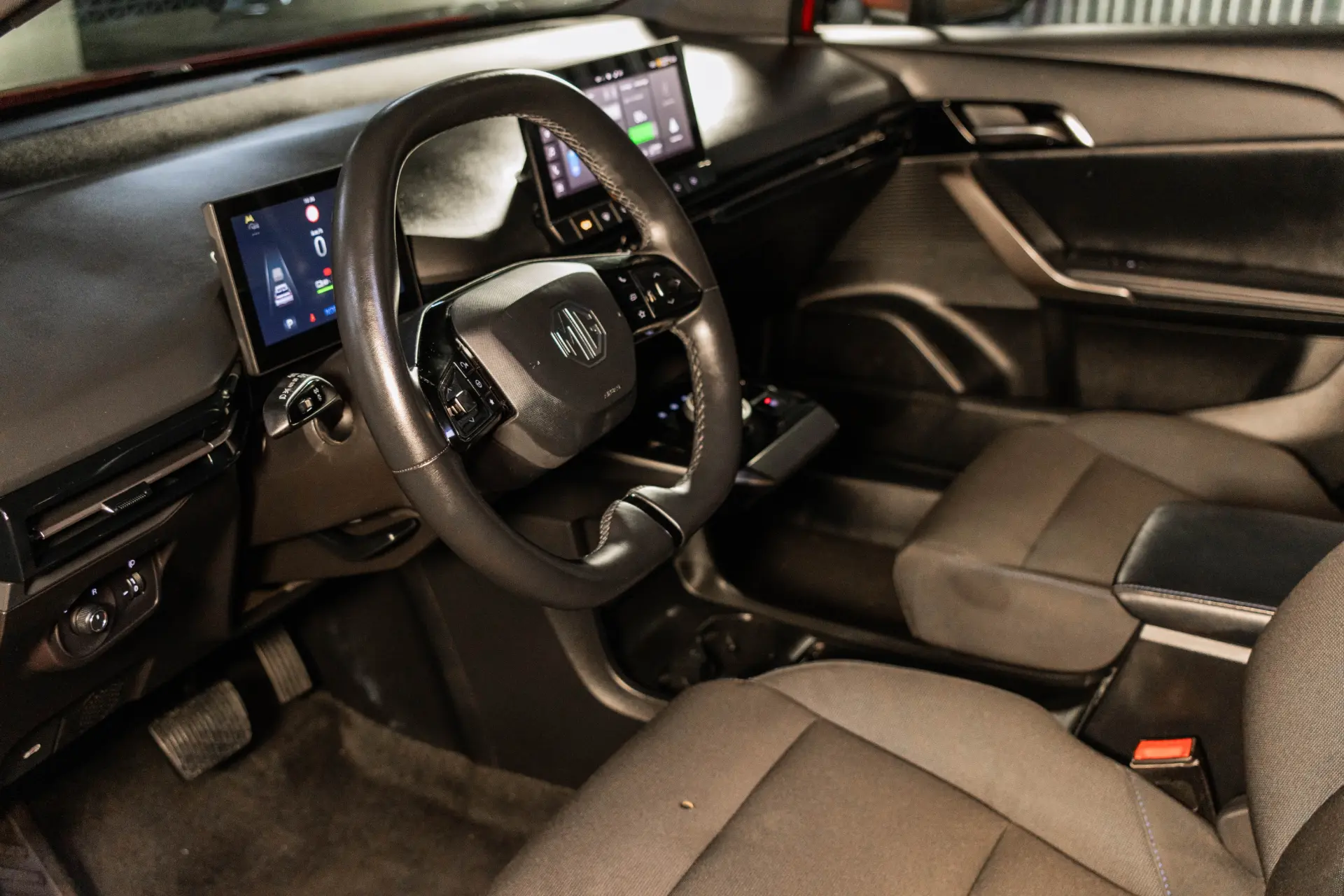 MG MG4 64 kWh Comfort 13