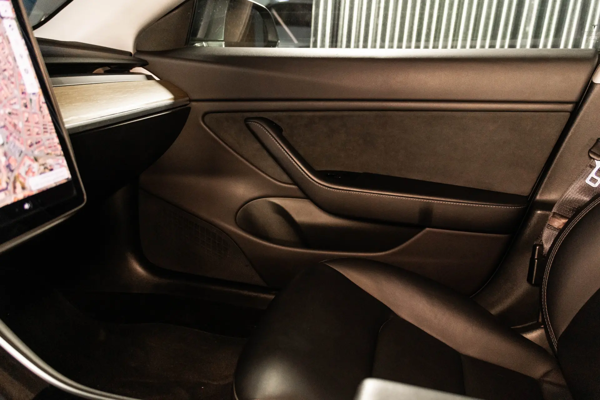 Tesla Model 3 Performance Dual Motor AWD 28