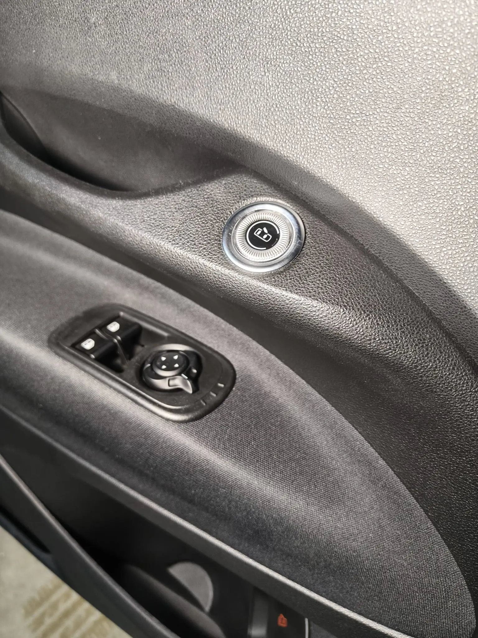 Fiat 500e 42 kWh Icon 17
